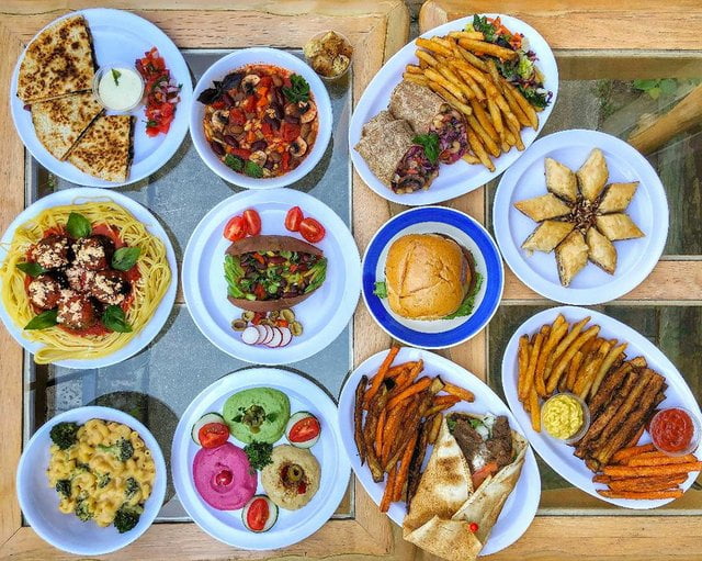 Eric Akis: Chickpea salad with Turkish flavour 1